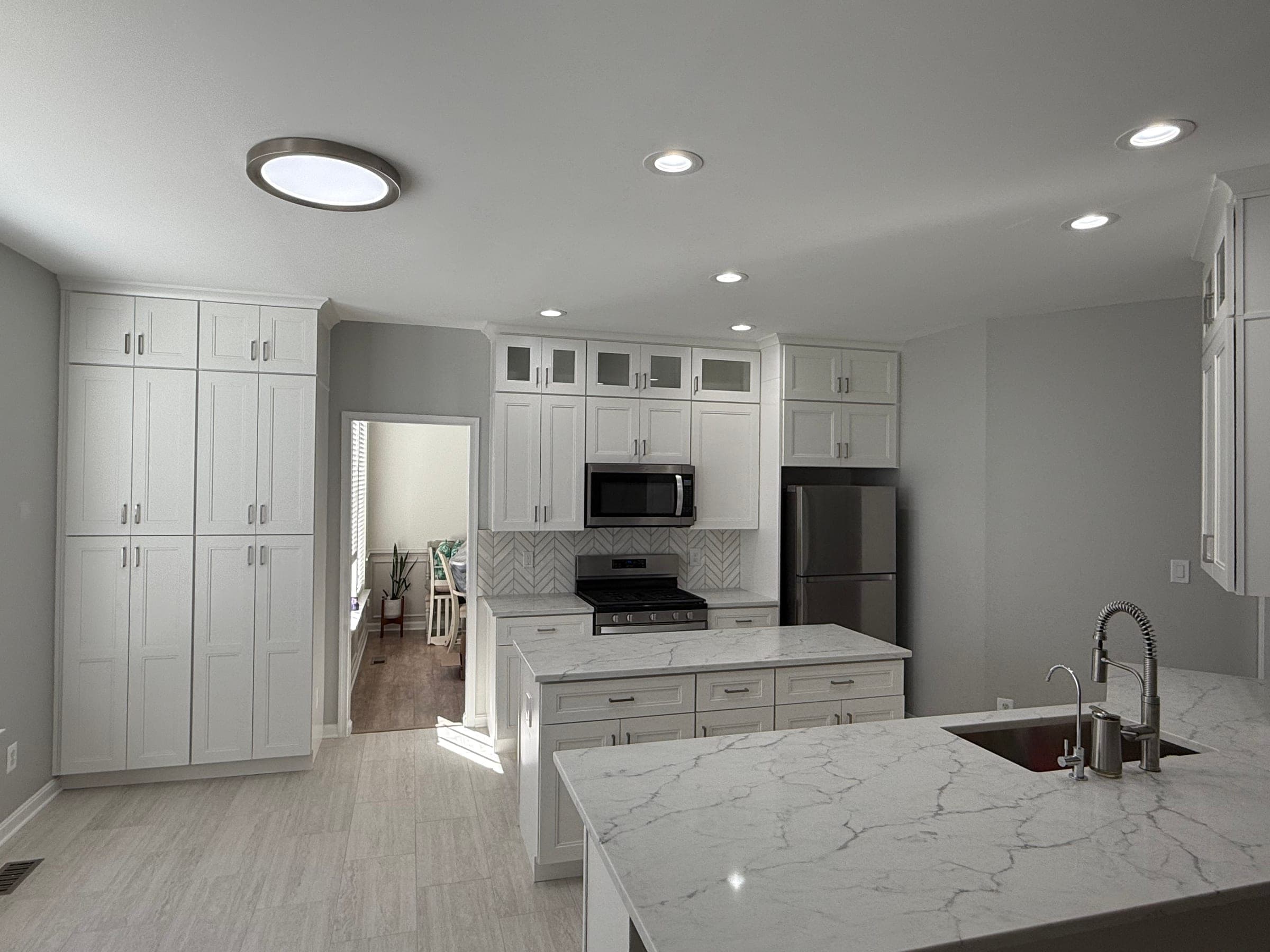 White Kitchen, Chevron Backsplash, Northern Virginia — finished work, photo 4